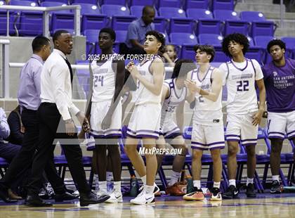 Thumbnail 1 in Boerne-Champion @ Warren photogallery.