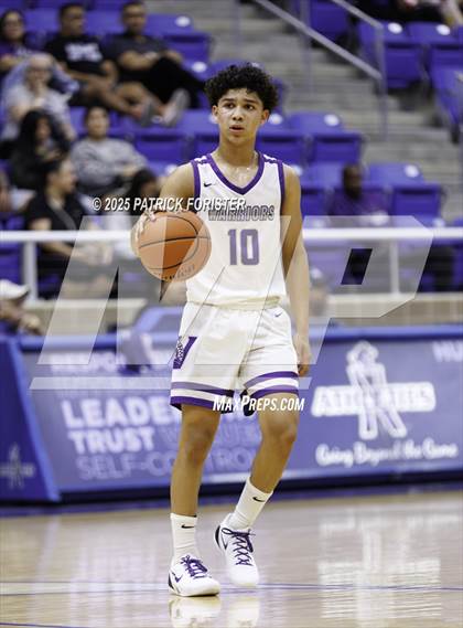 Thumbnail 2 in Boerne-Champion @ Warren photogallery.