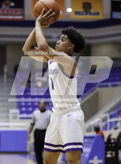 Thumbnail 3 in Boerne-Champion @ Warren photogallery.