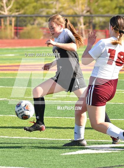 Thumbnail 3 in Pahrump Valley vs Faith Lutheran photogallery.