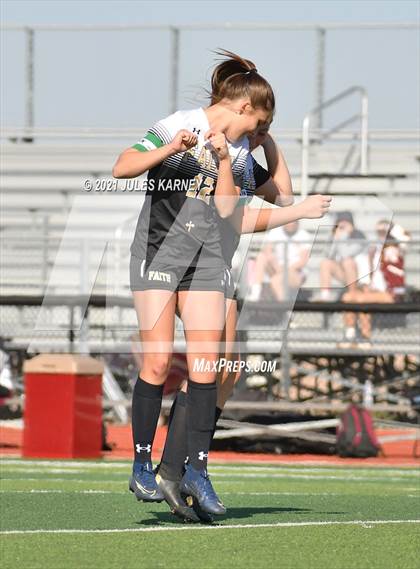 Thumbnail 3 in Pahrump Valley vs Faith Lutheran photogallery.