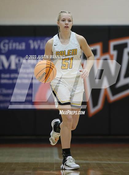 Thumbnail 3 in Salem vs. Glen Rose (AAA 3A Semifinal) photogallery.