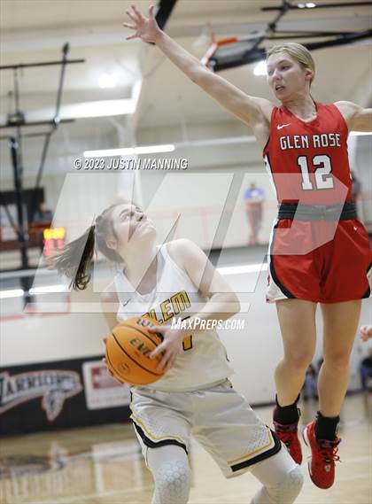 Thumbnail 2 in Salem vs. Glen Rose (AAA 3A Semifinal) photogallery.