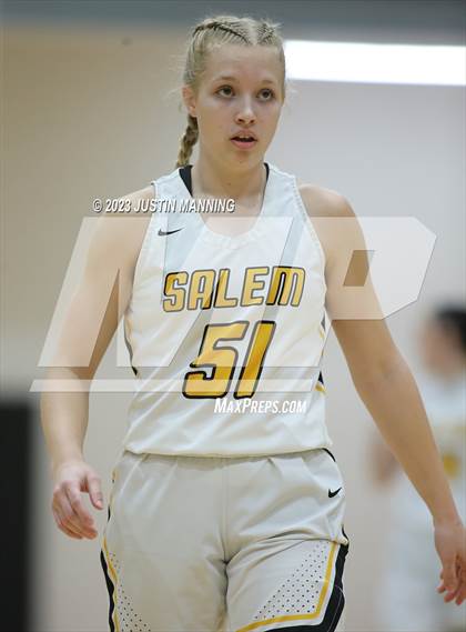 Thumbnail 2 in Salem vs. Glen Rose (AAA 3A Semifinal) photogallery.