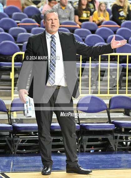 Thumbnail 3 in Arizona Lutheran Academy vs. Rancho Solano Prep (AIA 2A Semifinal) photogallery.