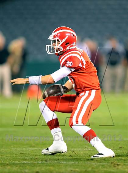 Thumbnail 1 in Servite vs. Mater Dei photogallery.