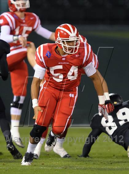 Thumbnail 1 in Servite vs. Mater Dei photogallery.