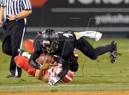Thumbnail 1 in Servite vs. Mater Dei photogallery.
