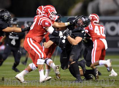 Thumbnail 3 in Servite vs. Mater Dei photogallery.