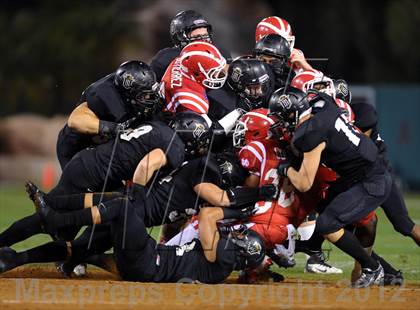 Thumbnail 1 in Servite vs. Mater Dei photogallery.