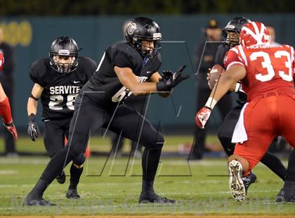 Thumbnail 2 in Servite vs. Mater Dei photogallery.