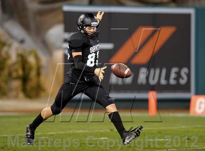 Thumbnail 1 in Servite vs. Mater Dei photogallery.