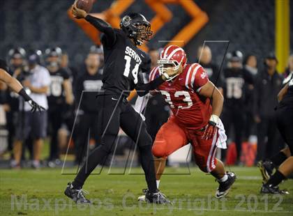 Thumbnail 3 in Servite vs. Mater Dei photogallery.