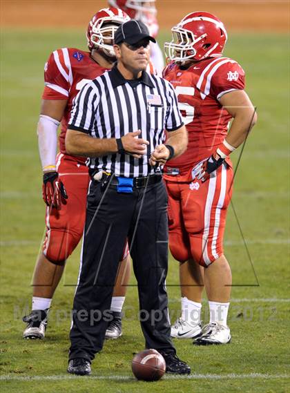 Thumbnail 1 in Servite vs. Mater Dei photogallery.