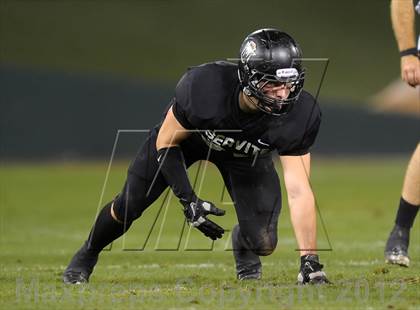 Thumbnail 3 in Servite vs. Mater Dei photogallery.