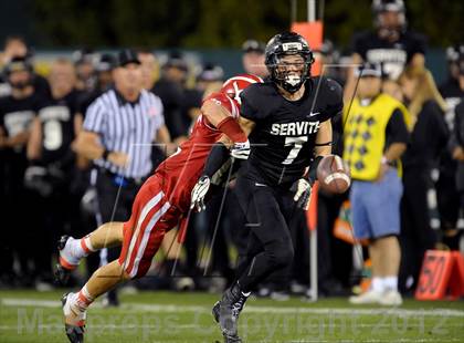 Thumbnail 3 in Servite vs. Mater Dei photogallery.