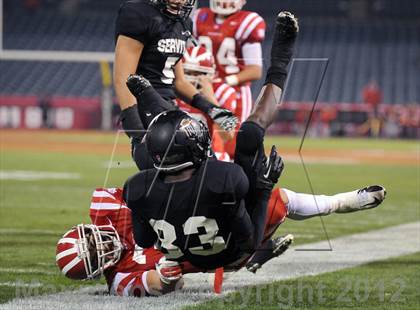 Thumbnail 3 in Servite vs. Mater Dei photogallery.