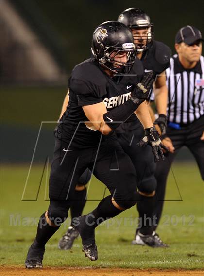 Thumbnail 2 in Servite vs. Mater Dei photogallery.