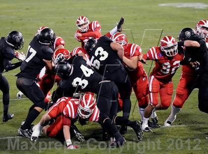 Thumbnail 2 in Servite vs. Mater Dei photogallery.