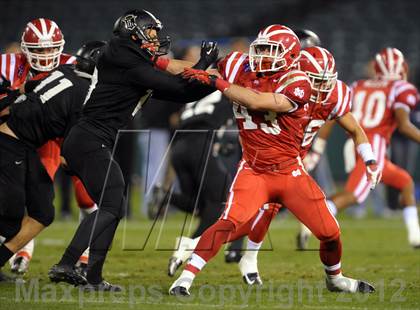 Thumbnail 2 in Servite vs. Mater Dei photogallery.