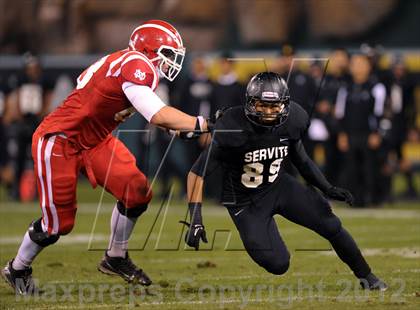 Thumbnail 2 in Servite vs. Mater Dei photogallery.