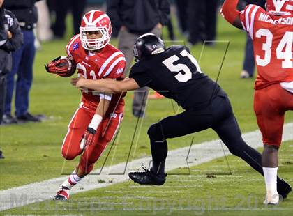 Thumbnail 1 in Servite vs. Mater Dei photogallery.