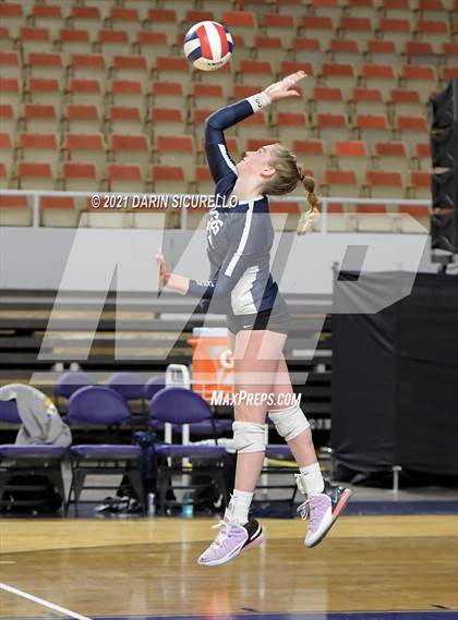 Thumbnail 3 in Phoenix Country Day vs Chandler Prep (AIA 2A Final) photogallery.