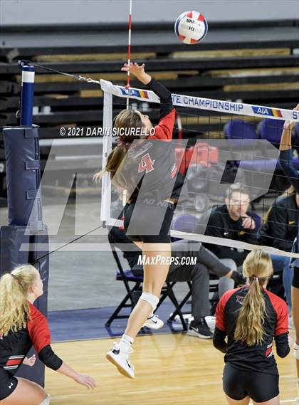 Thumbnail 1 in Phoenix Country Day vs Chandler Prep (AIA 2A Final) photogallery.