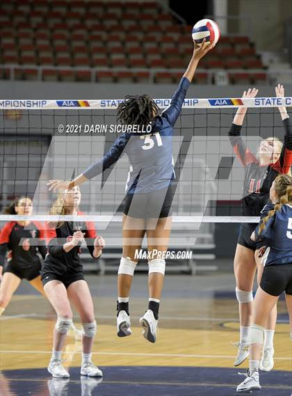 Thumbnail 2 in Phoenix Country Day vs Chandler Prep (AIA 2A Final) photogallery.