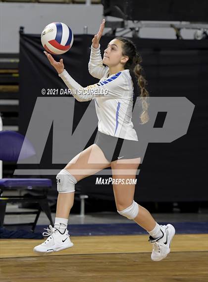 Thumbnail 3 in Phoenix Country Day vs Chandler Prep (AIA 2A Final) photogallery.