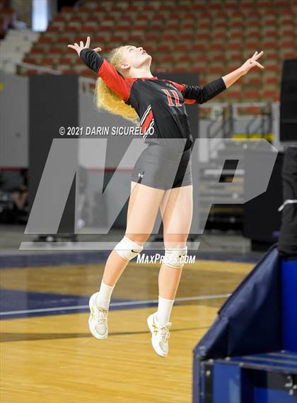 Thumbnail 2 in Phoenix Country Day vs Chandler Prep (AIA 2A Final) photogallery.