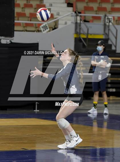 Thumbnail 1 in Phoenix Country Day vs Chandler Prep (AIA 2A Final) photogallery.