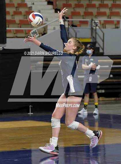 Thumbnail 3 in Phoenix Country Day vs Chandler Prep (AIA 2A Final) photogallery.