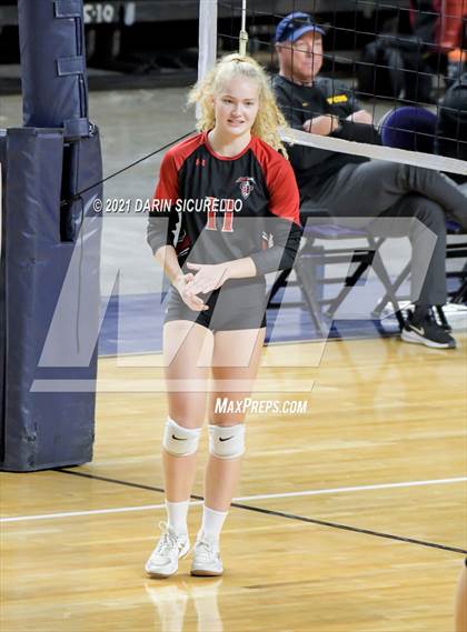 Thumbnail 2 in Phoenix Country Day vs Chandler Prep (AIA 2A Final) photogallery.