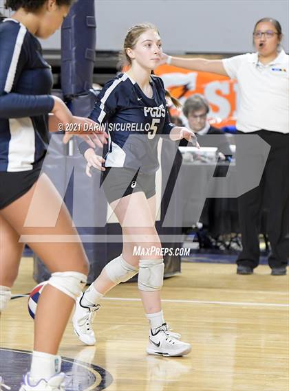 Thumbnail 1 in Phoenix Country Day vs Chandler Prep (AIA 2A Final) photogallery.