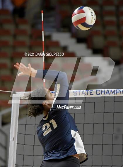 Thumbnail 2 in Phoenix Country Day vs Chandler Prep (AIA 2A Final) photogallery.