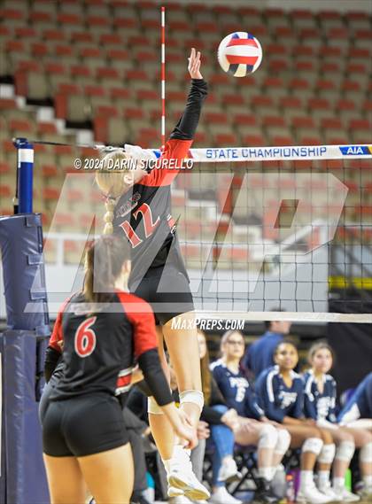 Thumbnail 3 in Phoenix Country Day vs Chandler Prep (AIA 2A Final) photogallery.