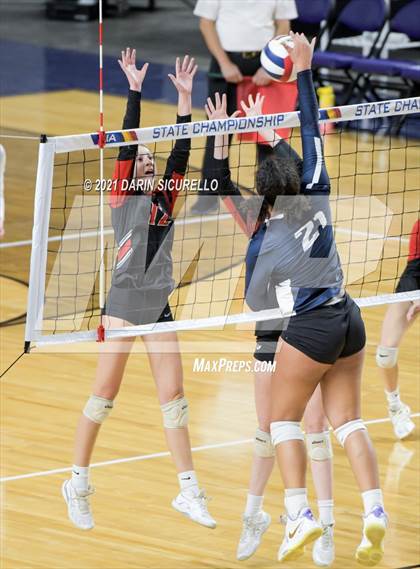 Thumbnail 2 in Phoenix Country Day vs Chandler Prep (AIA 2A Final) photogallery.