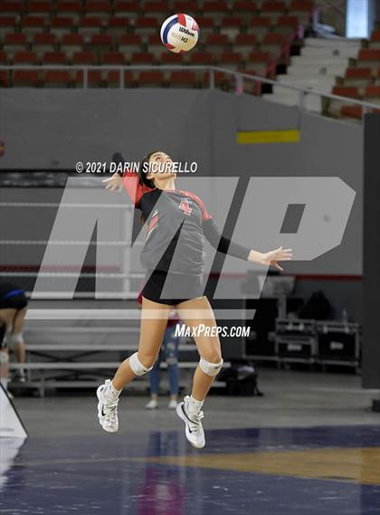 Thumbnail 1 in Phoenix Country Day vs Chandler Prep (AIA 2A Final) photogallery.