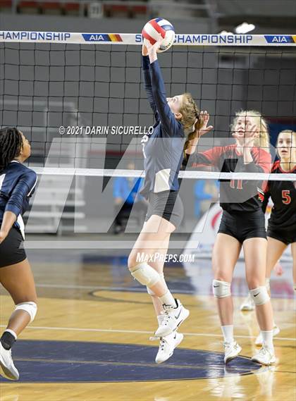Thumbnail 3 in Phoenix Country Day vs Chandler Prep (AIA 2A Final) photogallery.