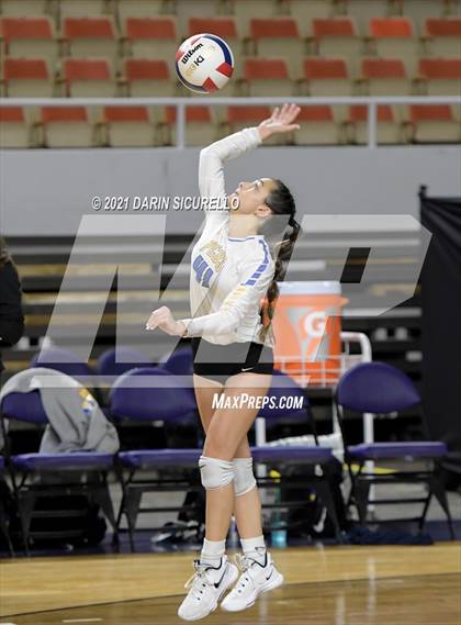 Thumbnail 1 in Phoenix Country Day vs Chandler Prep (AIA 2A Final) photogallery.