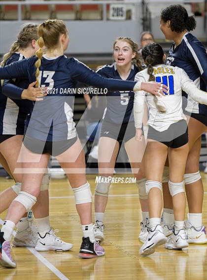Thumbnail 2 in Phoenix Country Day vs Chandler Prep (AIA 2A Final) photogallery.