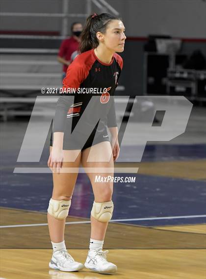 Thumbnail 3 in Phoenix Country Day vs Chandler Prep (AIA 2A Final) photogallery.