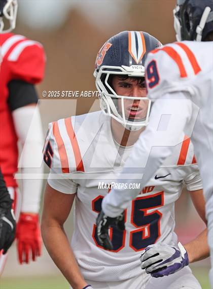 Thumbnail 2 in Legend @ Regis Jesuit photogallery.