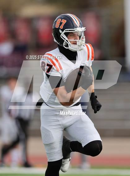 Thumbnail 2 in Legend @ Regis Jesuit photogallery.