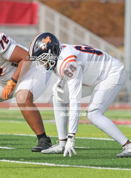 Thumbnail 3 in Legend @ Regis Jesuit photogallery.