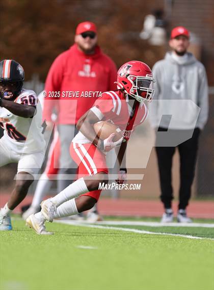 Thumbnail 3 in Legend @ Regis Jesuit photogallery.