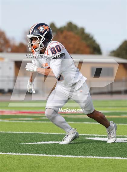 Thumbnail 1 in Legend @ Regis Jesuit photogallery.