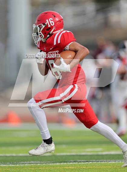 Thumbnail 3 in Legend @ Regis Jesuit photogallery.