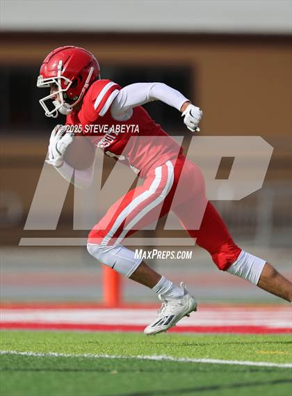 Thumbnail 3 in Legend @ Regis Jesuit photogallery.